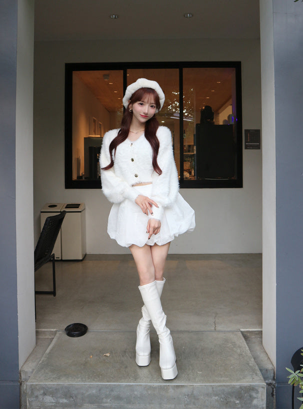 Gold-Button Shaggy Knit Cropped Cardigan 金色鈕扣毛絨針織短版開襟外套 image 9